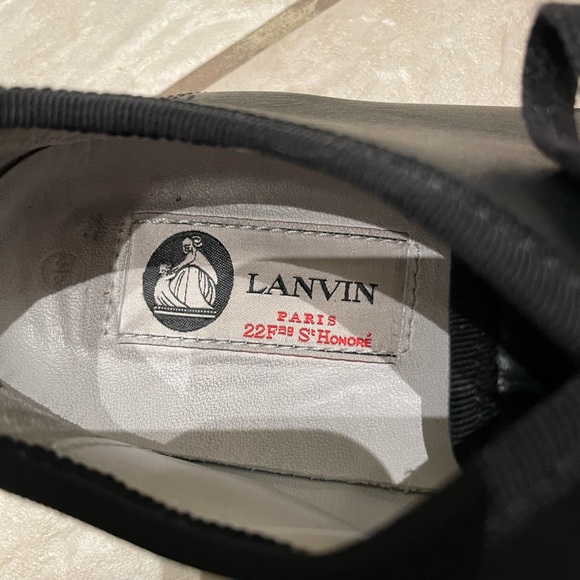 Lanvin Low Top Sneakers, body in black and front cap in python size 36 - Picture 8 of 9